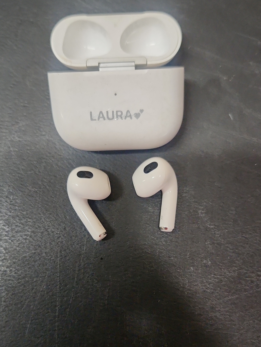 White Wireless Earbuds with Charging Case